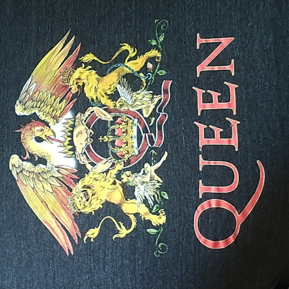 Queen Classic Logo T-Shirt